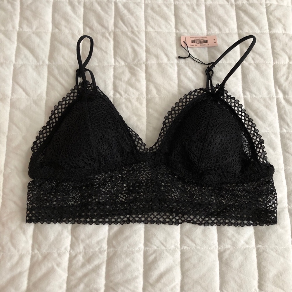NWT Victoria’s secret lace bralette